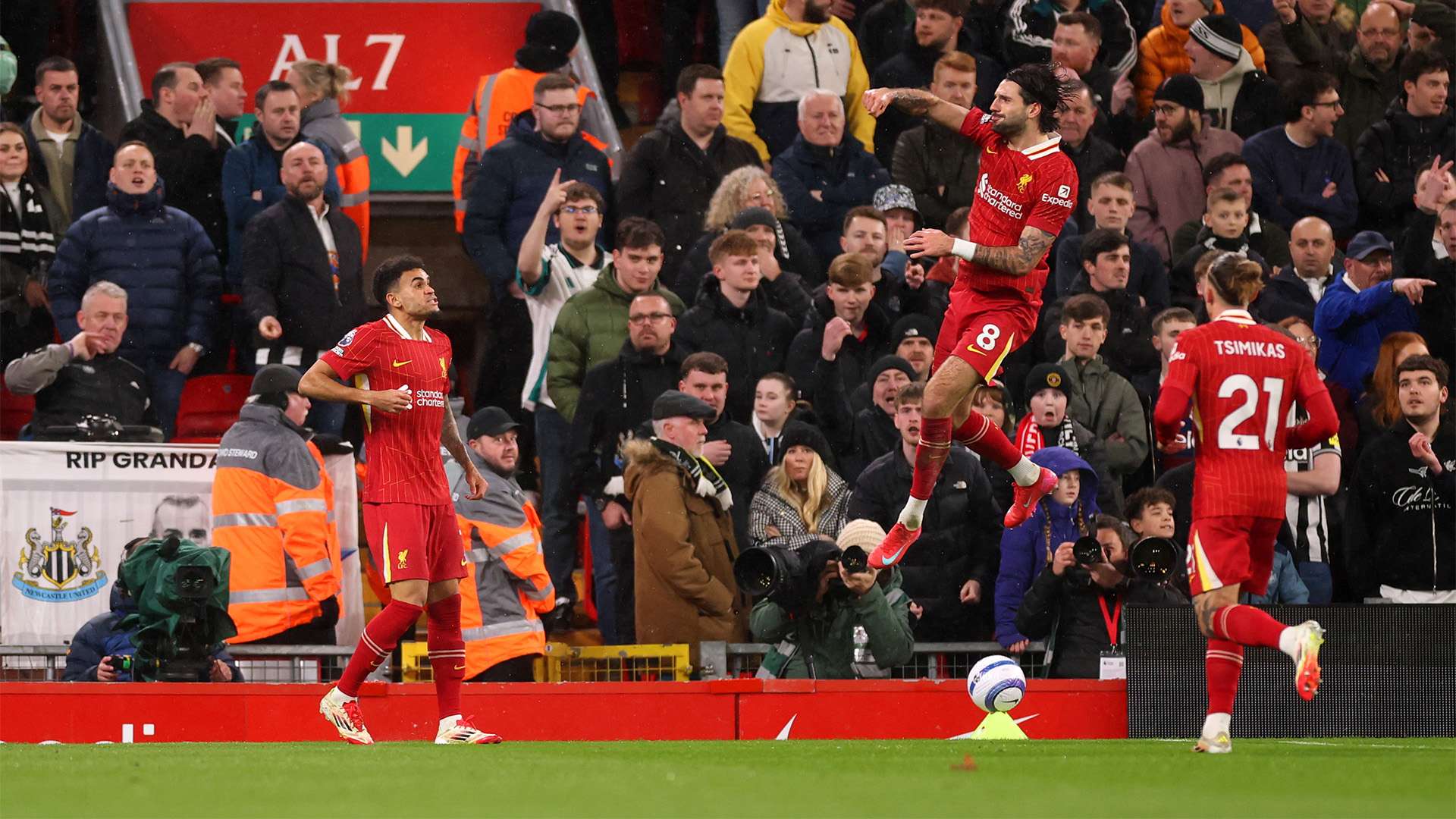 育的综合赛 育的综合赛