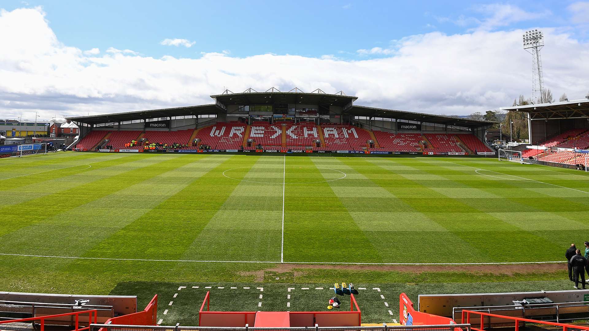 是指在足球 是指在足球